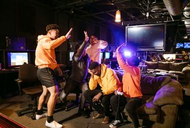game gian lận 8Day